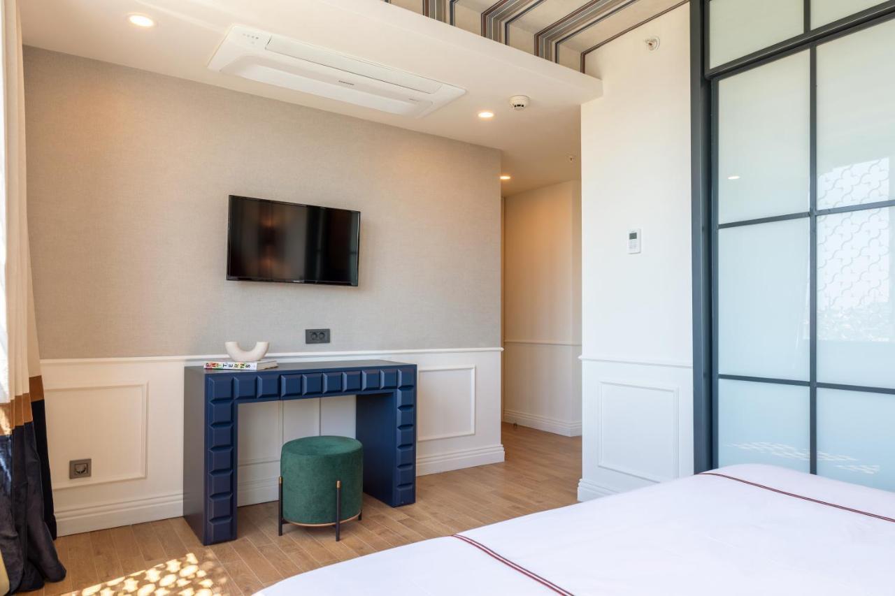 Khai Hotel Karakoey Istanbul Exterior photo